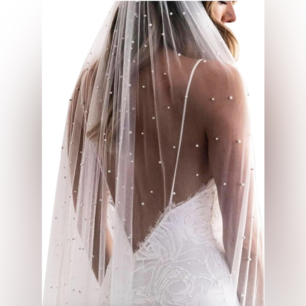 Pearl Embellished Sheer Bridal Veil - White